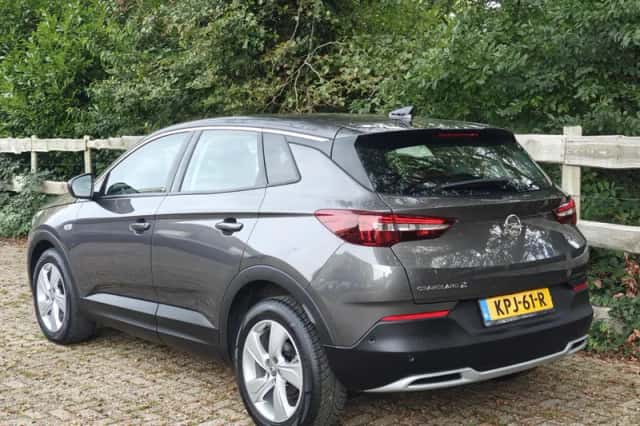 Opel Grandland (2020) thumbnail 4