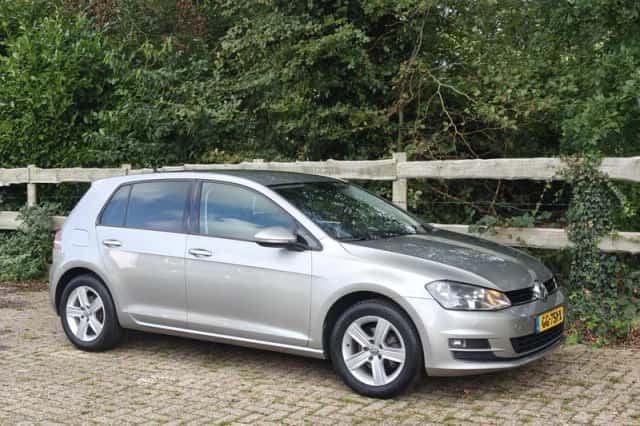 Volkswagen Golf (2015) thumbnail 6