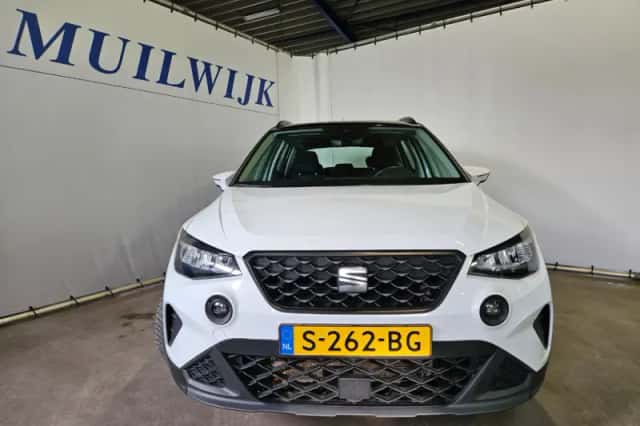 SEAT Arona (2023) thumbnail 6