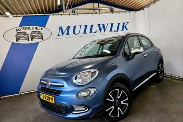 Fiat 500X (2018) thumbnail 2