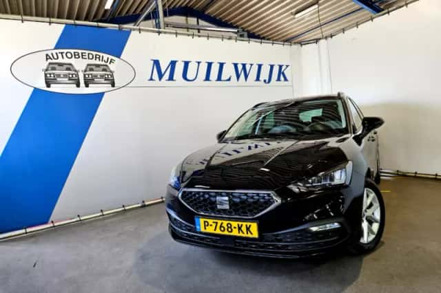 SEAT Leon Sportstourer (2022) thumbnail 5