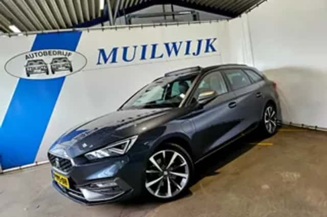 SEAT Leon Sportstourer (2021) thumbnail 1