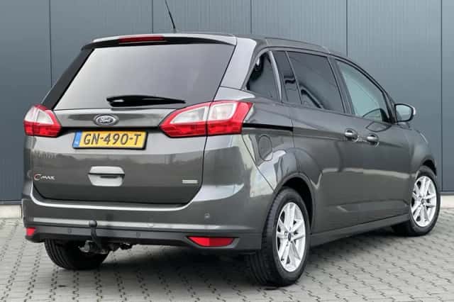 Ford Grand C-Max (2015) thumbnail 4