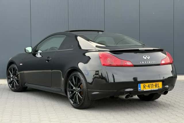 Infiniti G37 (2007) thumbnail 3