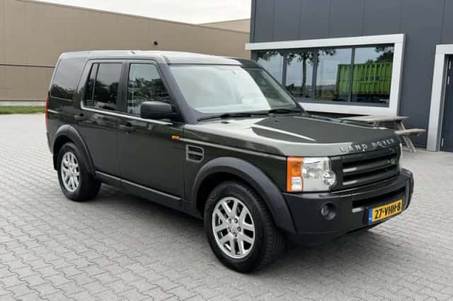 Land Rover Discovery (2007) thumbnail 3
