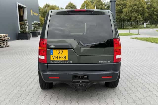 Land Rover Discovery (2007) thumbnail 6