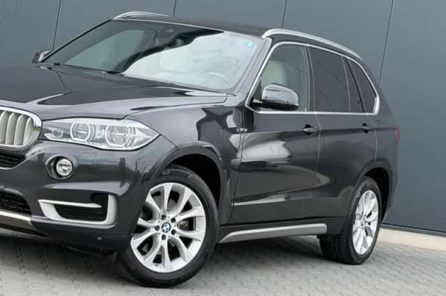 BMW X5 (2015) thumbnail 6
