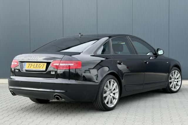 Audi A6 (2010) thumbnail 4