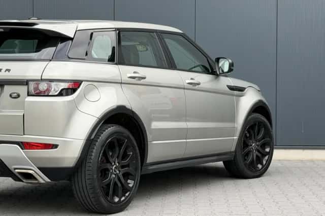 Land Rover Range Rover Evoque (2012) thumbnail 5