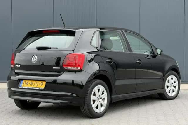 Volkswagen Polo (2010) thumbnail 4