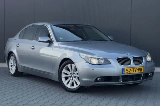 BMW 5-Serie (2007) thumbnail 2