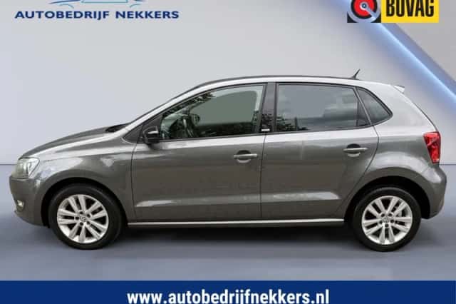 Volkswagen Polo (2012) thumbnail 4