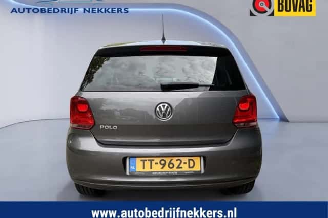 Volkswagen Polo (2012) thumbnail 6
