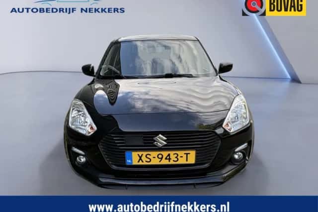 Suzuki Swift (2019) thumbnail 2