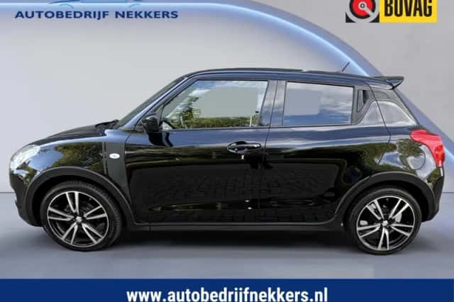 Suzuki Swift (2019) thumbnail 4