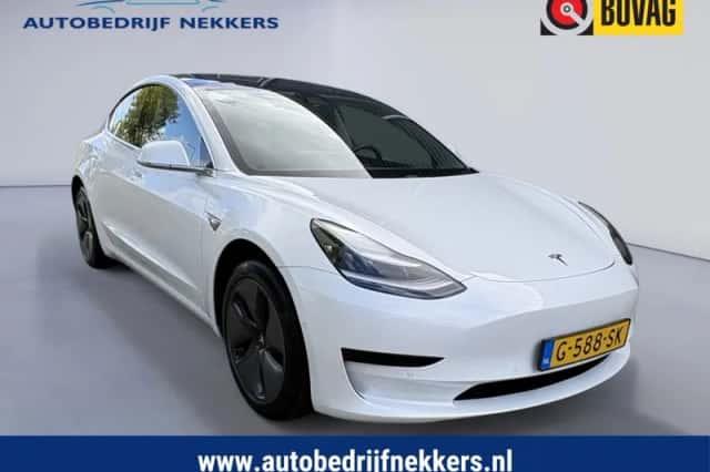 Tesla Model 3 (2019) thumbnail 3