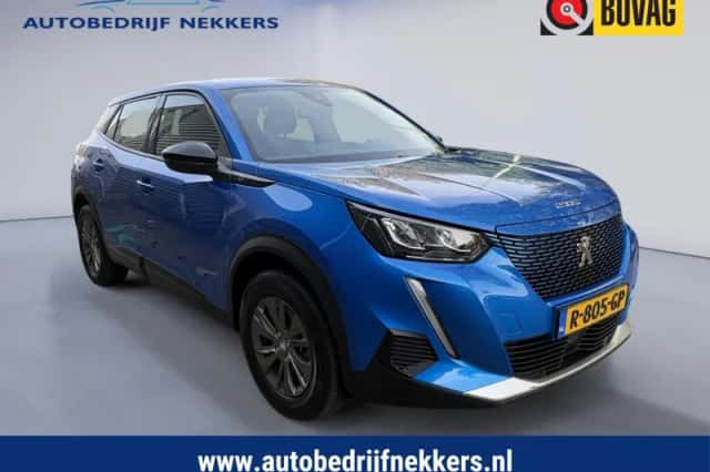 Peugeot e-2008 (2022) thumbnail 3