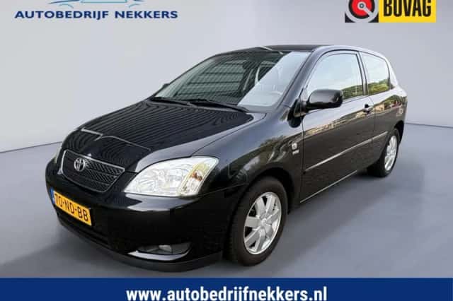 Toyota Corolla (2003) thumbnail 1