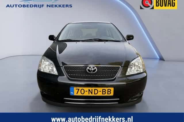 Toyota Corolla (2003) thumbnail 2