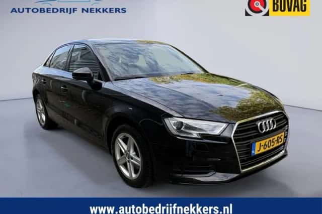 Audi A3 (2020) thumbnail 3