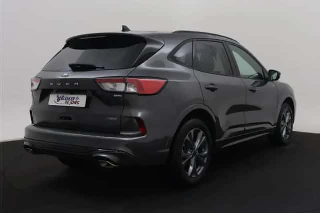 Ford Kuga (2024) thumbnail 2
