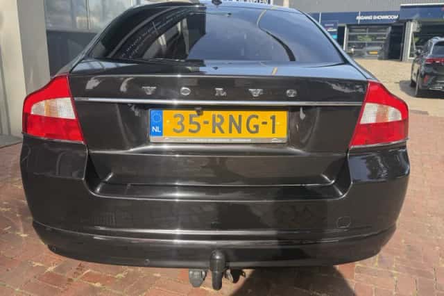 Volvo S80 (2012) thumbnail 6