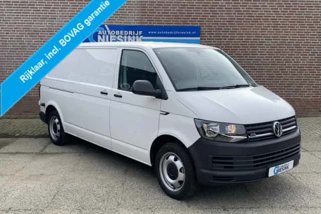 Volkswagen Transporter (2020) thumbnail 1