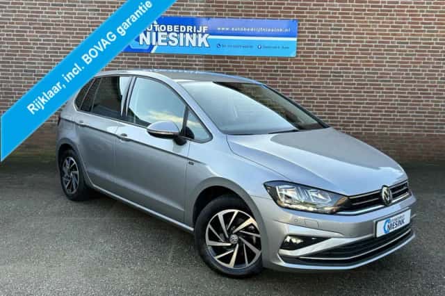 Volkswagen Golf Sportsvan (2018) thumbnail 1
