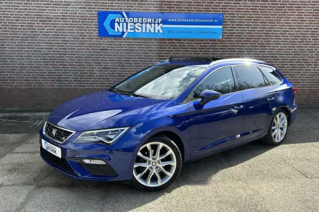 SEAT Leon (2017) thumbnail 2
