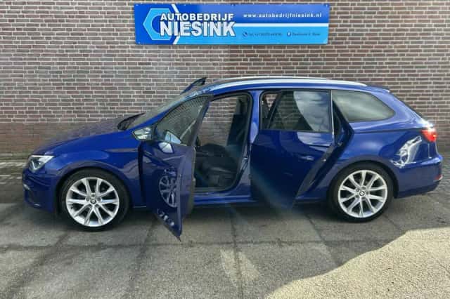 SEAT Leon (2017) thumbnail 6
