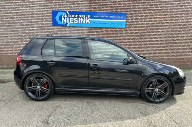 Volkswagen Golf (2008) thumbnail 6