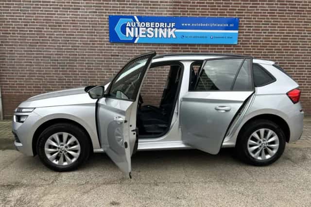 Škoda Kamiq (2022) thumbnail 4