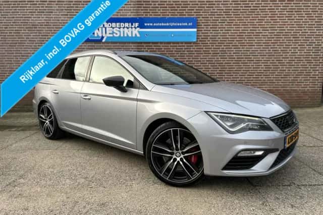 SEAT Leon (2018) thumbnail 1