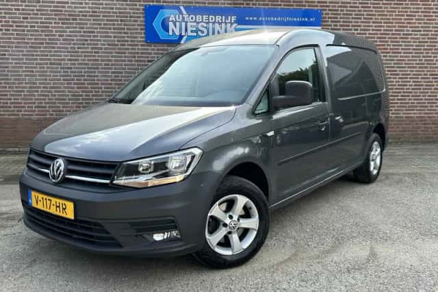 Volkswagen Caddy (2017) thumbnail 2