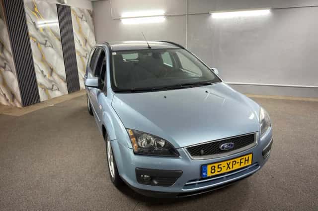 Ford Focus (2007) thumbnail 3