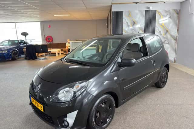 Renault Twingo (2010) thumbnail 1