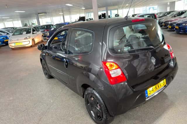 Renault Twingo (2010) thumbnail 6