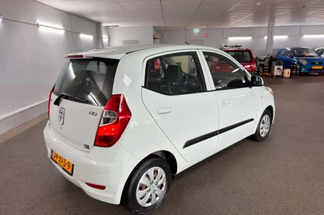 Hyundai i10 (2012) thumbnail 4