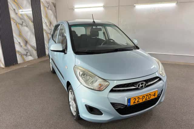 Hyundai i10 (2011) thumbnail 2