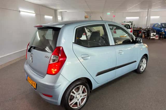 Hyundai i10 (2011) thumbnail 4