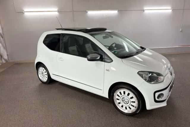 Volkswagen Up! (2012) thumbnail 2