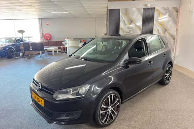 Volkswagen Polo (2010) thumbnail 1