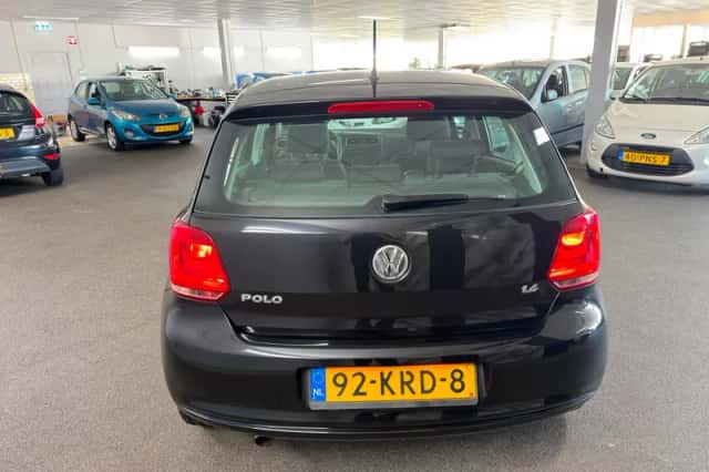 Volkswagen Polo (2010) thumbnail 5