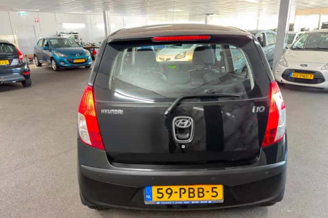 Hyundai i10 (2011) thumbnail 5