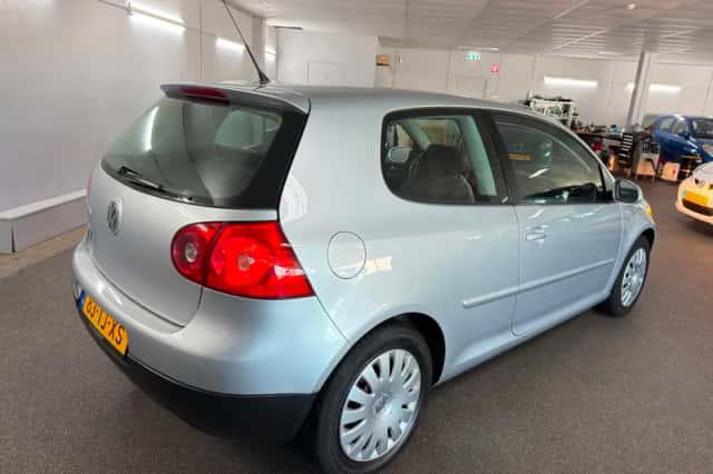 Volkswagen Golf (2006) thumbnail 4