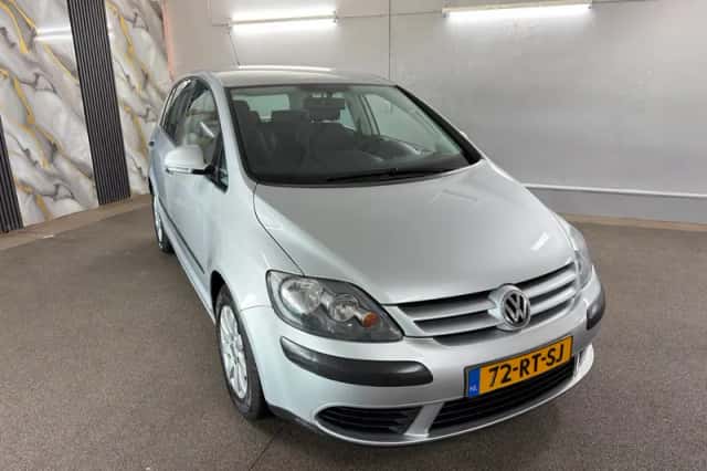 Volkswagen Golf Plus (2005) thumbnail 2