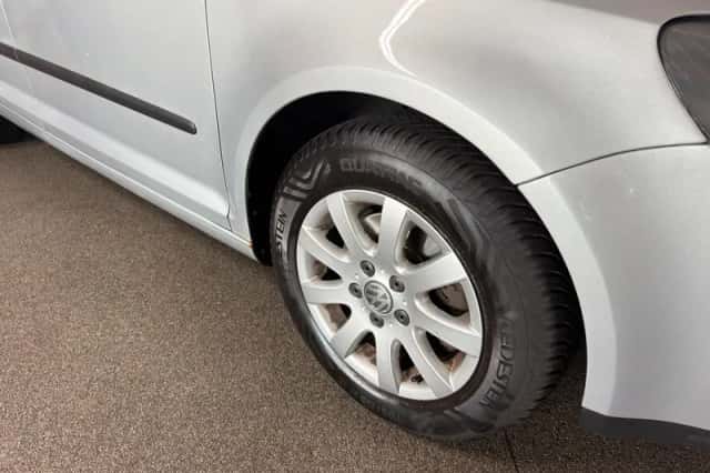 Volkswagen Golf Plus (2005) thumbnail 4