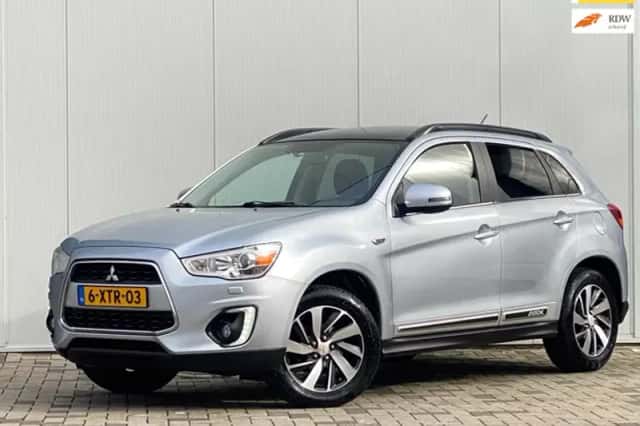Mitsubishi ASX (2014) thumbnail 1