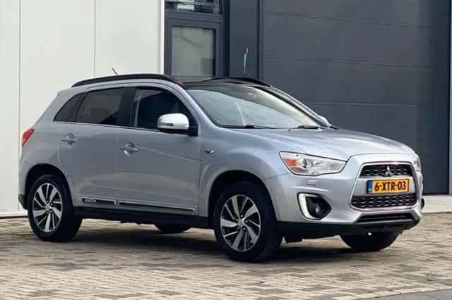 Mitsubishi ASX (2014) thumbnail 3