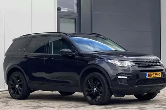 Land Rover Discovery Sport (2017) thumbnail 4